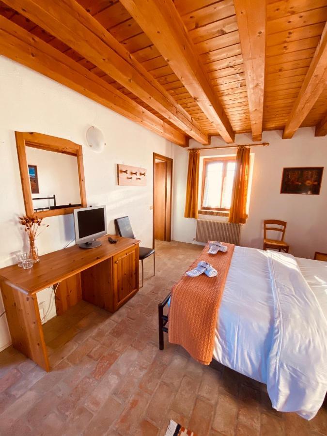 Qui Wolf Udine Hotell Collalto Eksteriør bilde